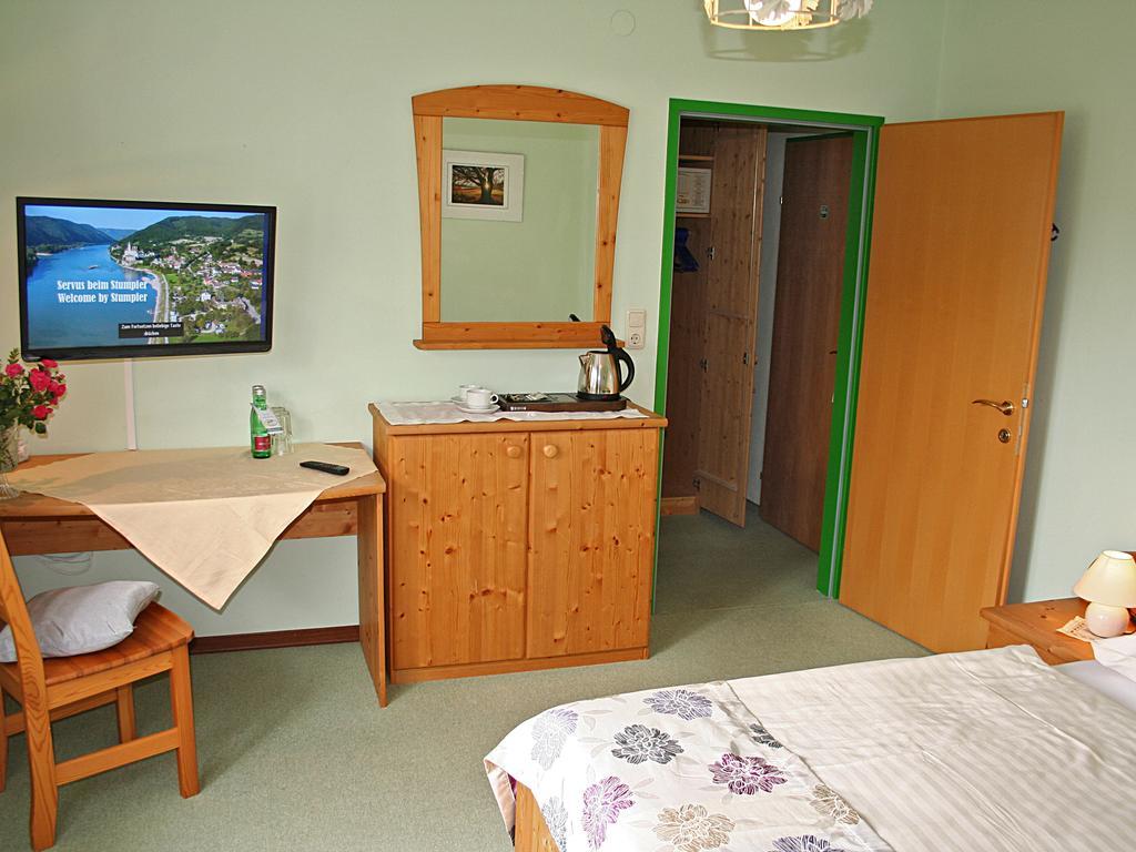 Gasthof-Camping Stumpfer Hotel Schönbühel an der Donau Стая снимка