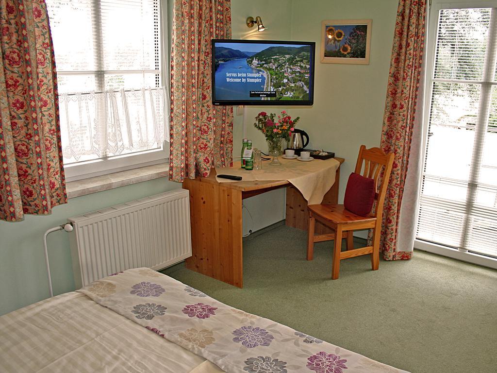 Gasthof-Camping Stumpfer Hotel Schönbühel an der Donau Стая снимка