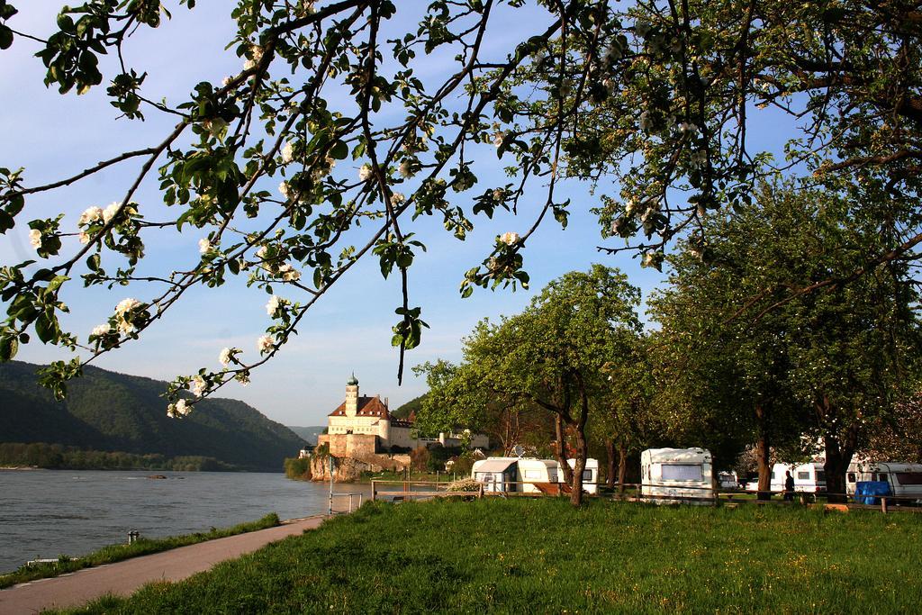 Gasthof-Camping Stumpfer Hotel Schönbühel an der Donau Екстериор снимка
